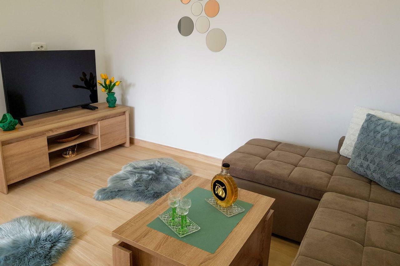 Apartments Mobine Metkovic Exterior photo