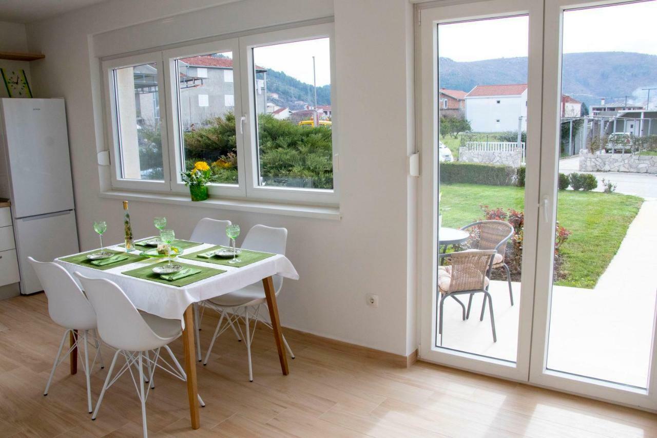 Apartments Mobine Metkovic Exterior photo