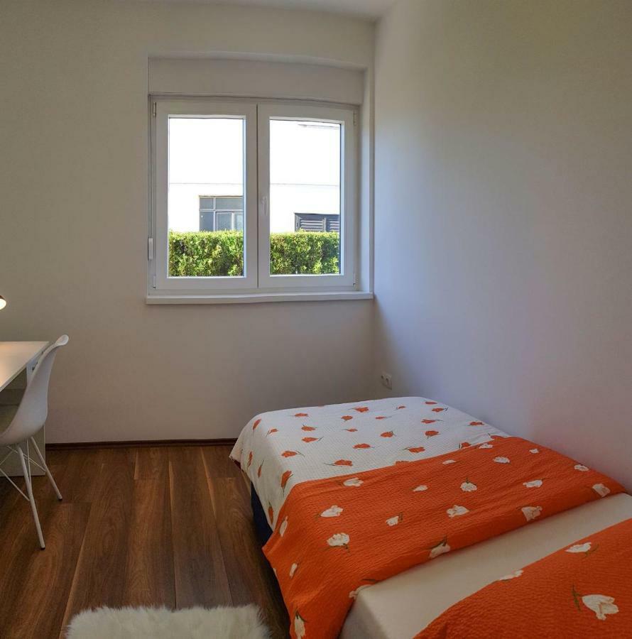 Apartments Mobine Metkovic Exterior photo